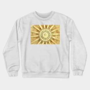 roseta . Capela do Fundador. Batalha Crewneck Sweatshirt